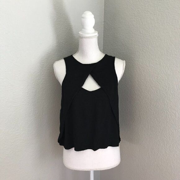 Free People Womens Black Keyhole Pullover Top XS - Picture 1 of 8